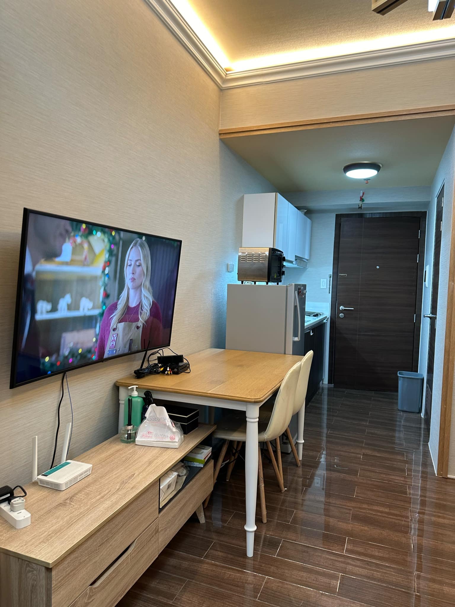 4e20478a-b24c-48f0-9c48-f5361efa4062